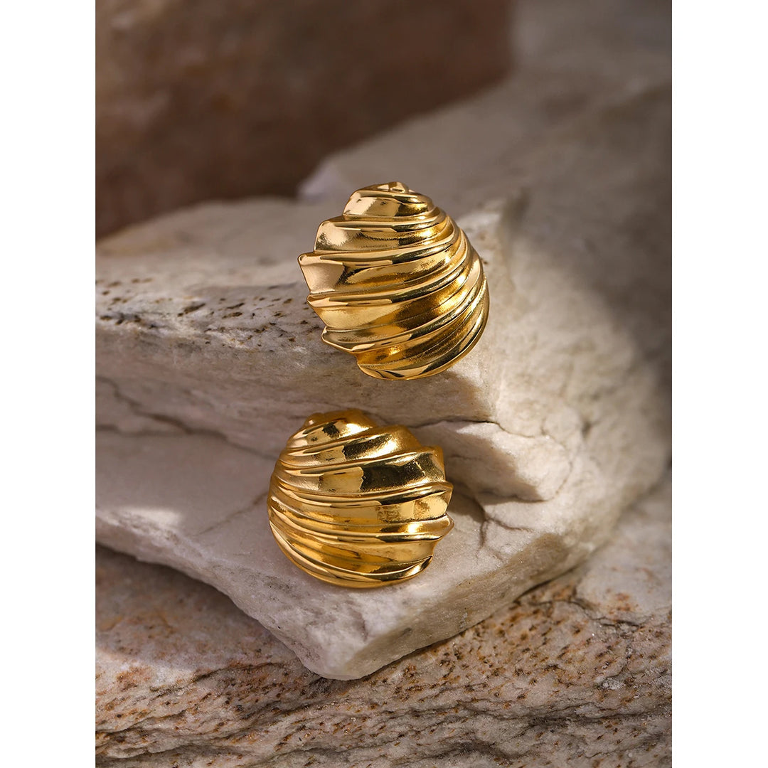Vintage Clip on Earrings