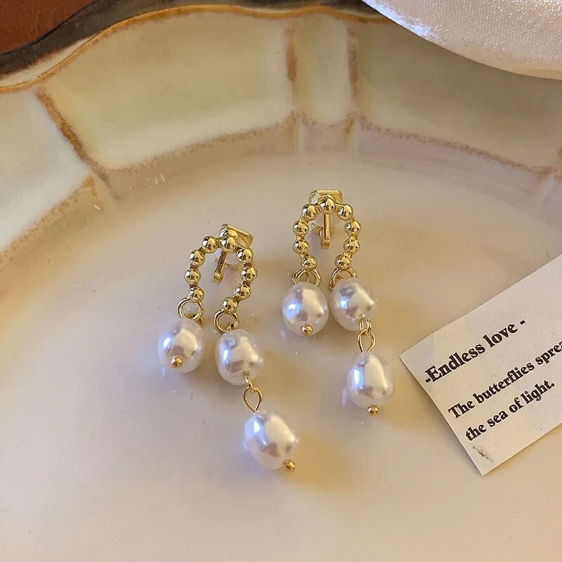 Vintage Pearl Clip on Earrings