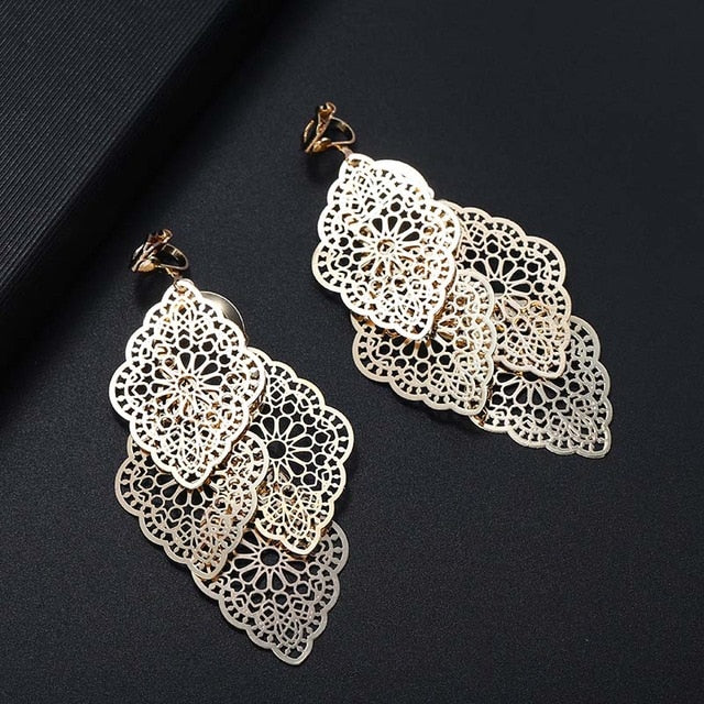 Multilayered Leaves Clip On Earrings