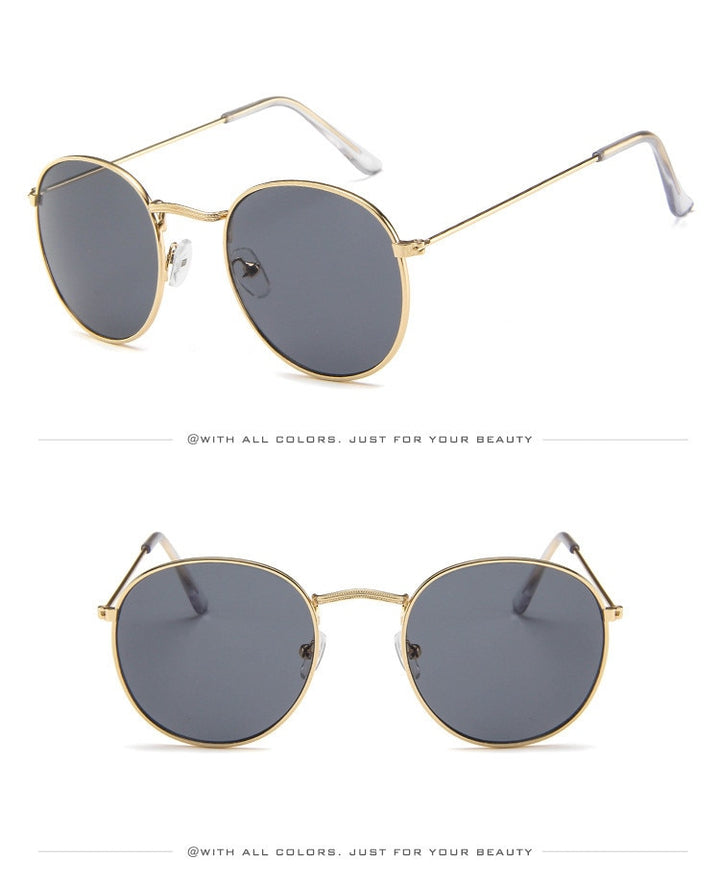 Classic Round Sunglasses - Gold / Black